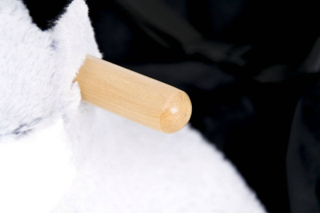 Pluszowy HUSKY na biegunach z kółkami gumowymi