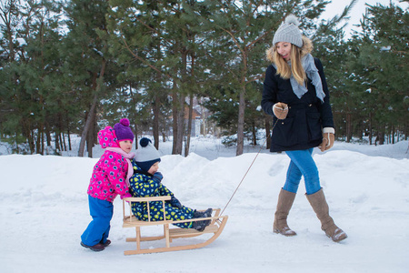Drewniane sanki TO-MA BUKOWE "Maluch" z oparciem + sznurek z uchwytem