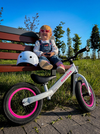 Rowerek biegowy JACOB - GLOSSY WHITE & SWEET PINK