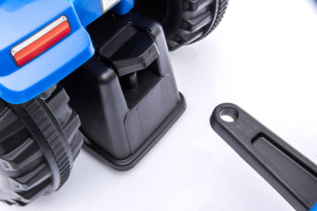 Jeździk / traktor z przyczepą - NEW HOLLAND - RÓŻOWY + rejestracja