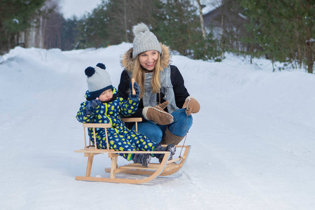 Drewniane sanki TO-MA BUKOWE "Maluch" z oparciem + sznurek z uchwytem