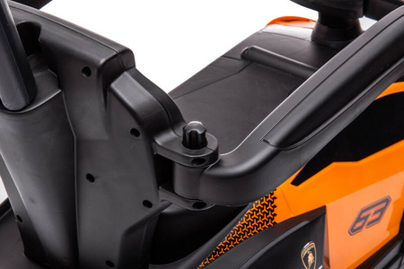 Jeździk z prowadnikiem LAMBORGINI (na licencji) gumowe koła - BIAŁY + rejestracja