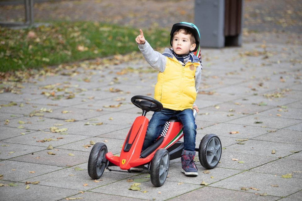 Gokart na pedały FERRARI (licencja) - CZERWONY